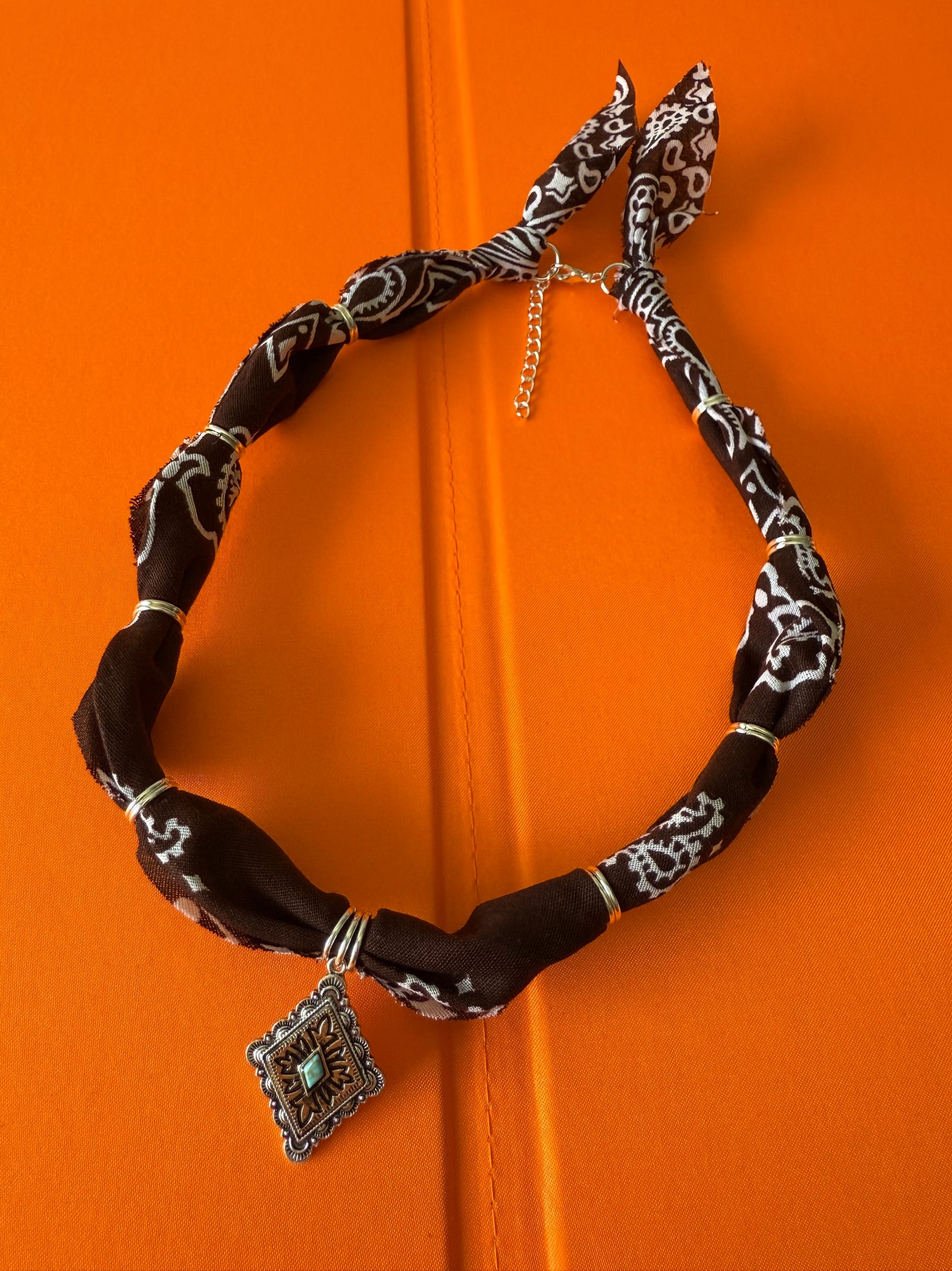 Chocolate w/ Silver Western Diamond