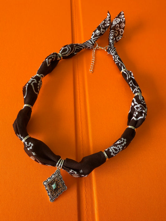 Chocolate w/ Silver Western Diamond