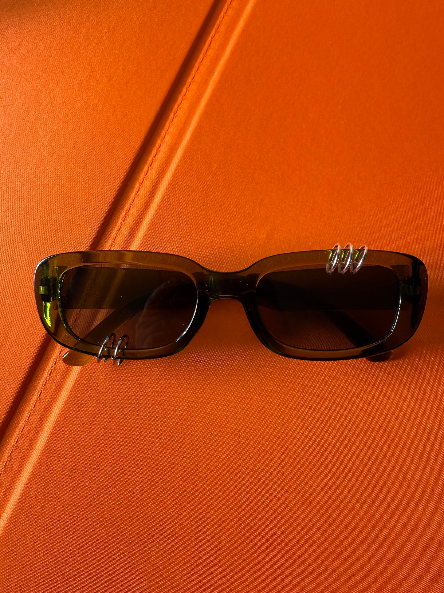 Retro Olive w/ Silver *RESTOCK*